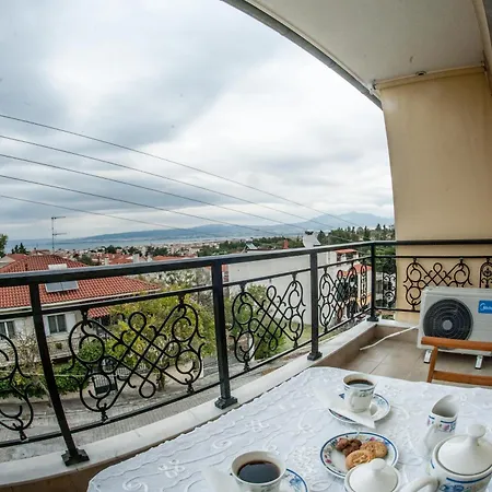 Sea View Flat Daire *