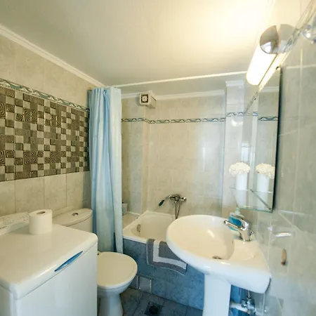 Sea View Flat * Peraía